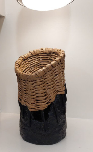 گلدان دفرمه بلند مشکی